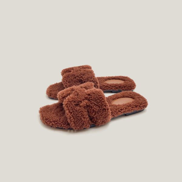 Oran Sandal