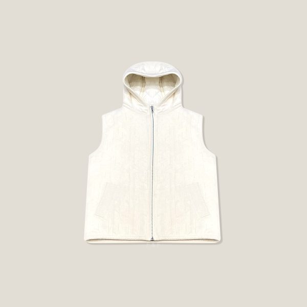 "H"Quilted Sleeveless Jacket