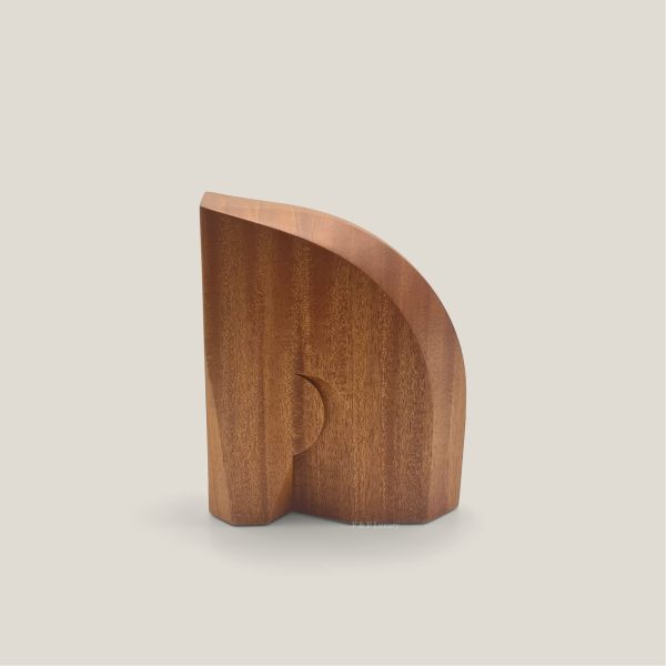 Alezan Bookend