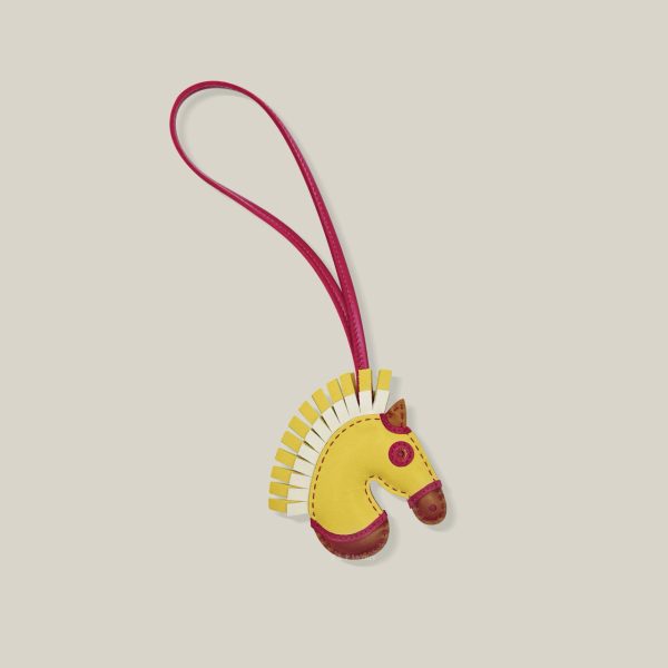 Geegee Charm