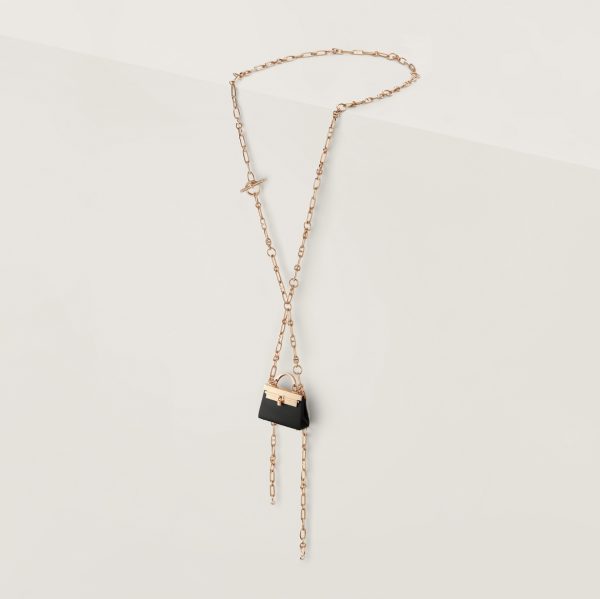 Precieux Kelly Long Pendant