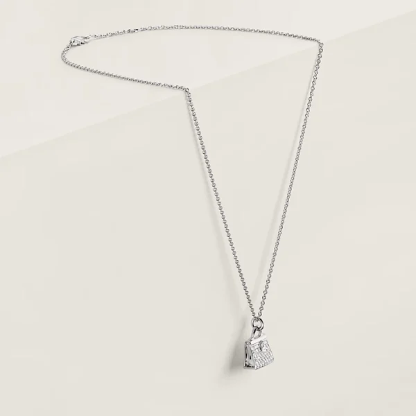Amulettes Kelly Pendant