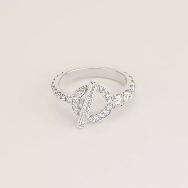 Crescendo Ring