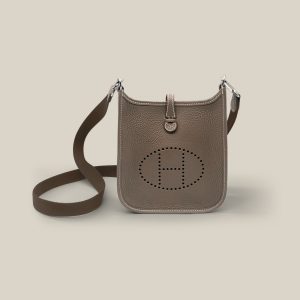 Evelyne 16 Amazone Short Bag