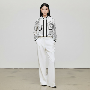 "Ex-Libris A Main Levee" Classic Shirt - Blanc Nacre, 34