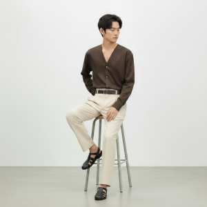 V-Neck Boxy Fit Shirt - Cafe, 41